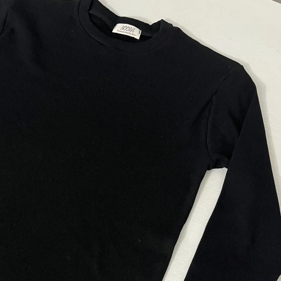 تیشرت آستین بلند