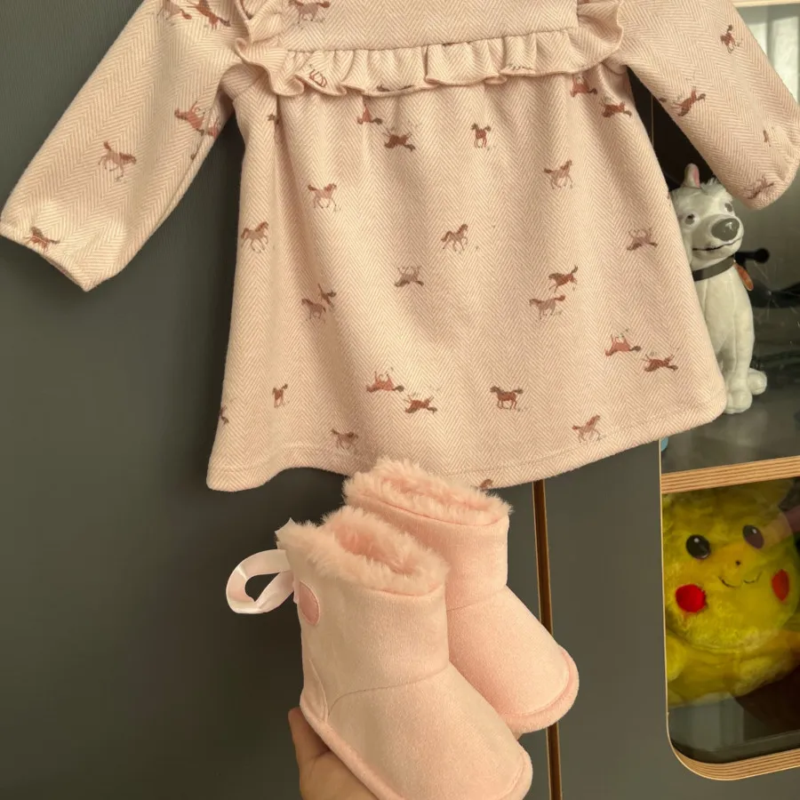 پیراهن دخترانه