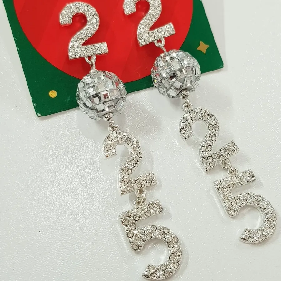 گوشواره نقره ای تمام نگین