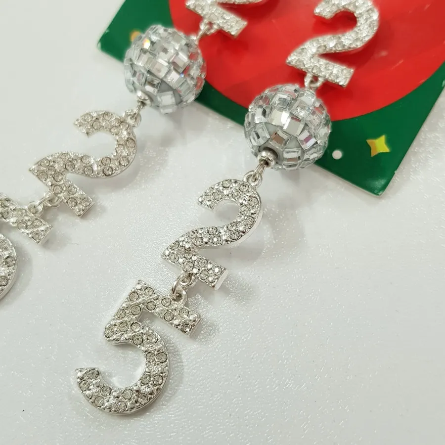 گوشواره نقره ای تمام نگین