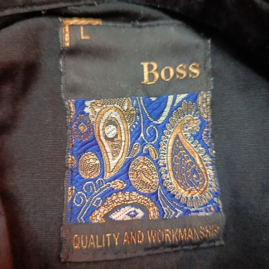 پیراهن مردانه