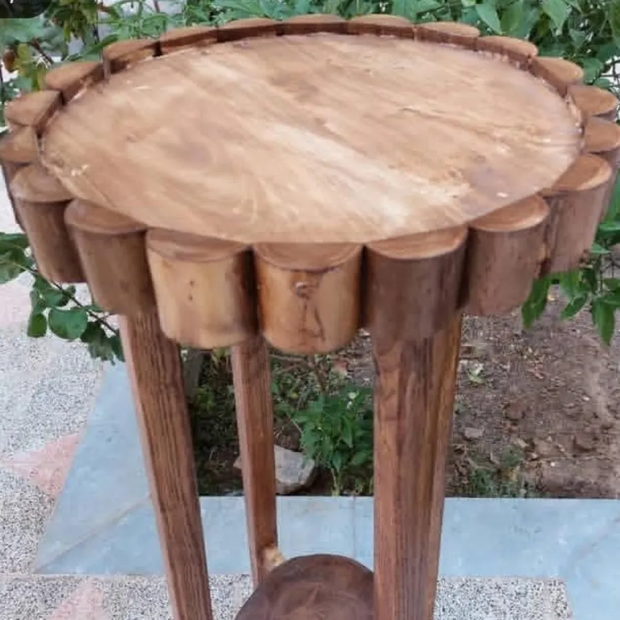 میز یا استند گلدان