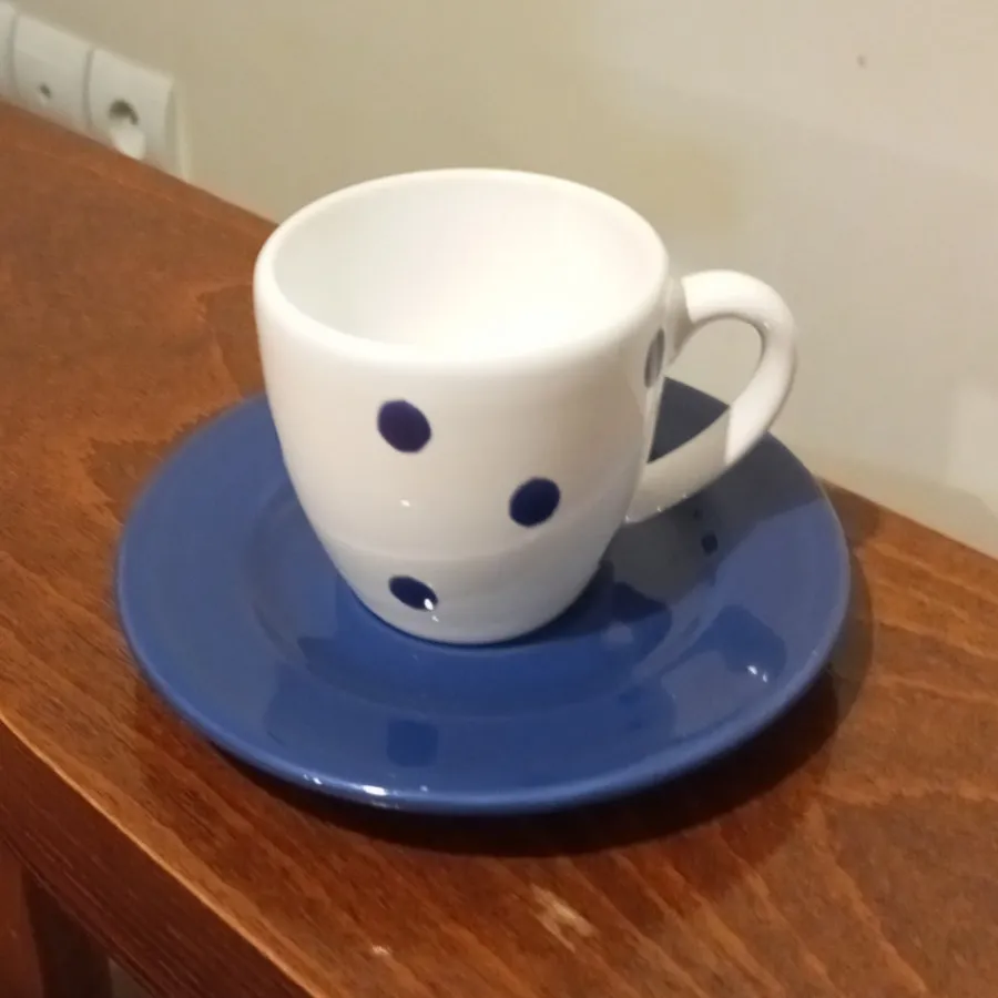 فنجان و زیر فنجانی آلمانی