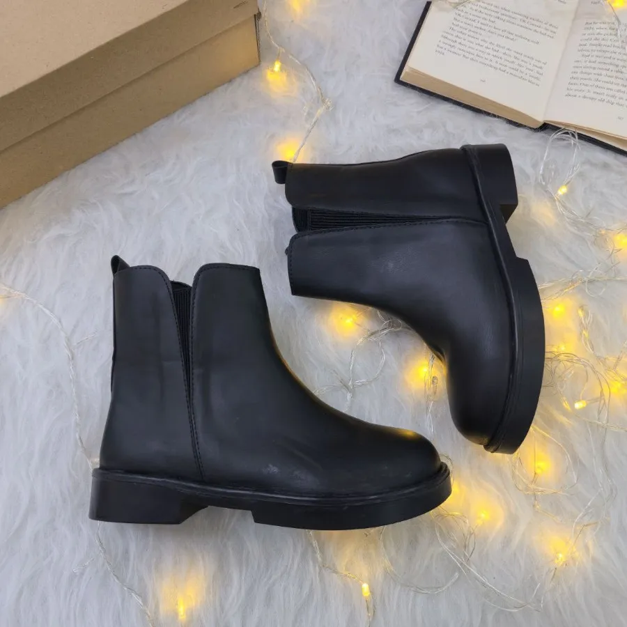 بوت مدل لوتو