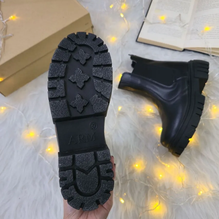 بوت مدل ونیز