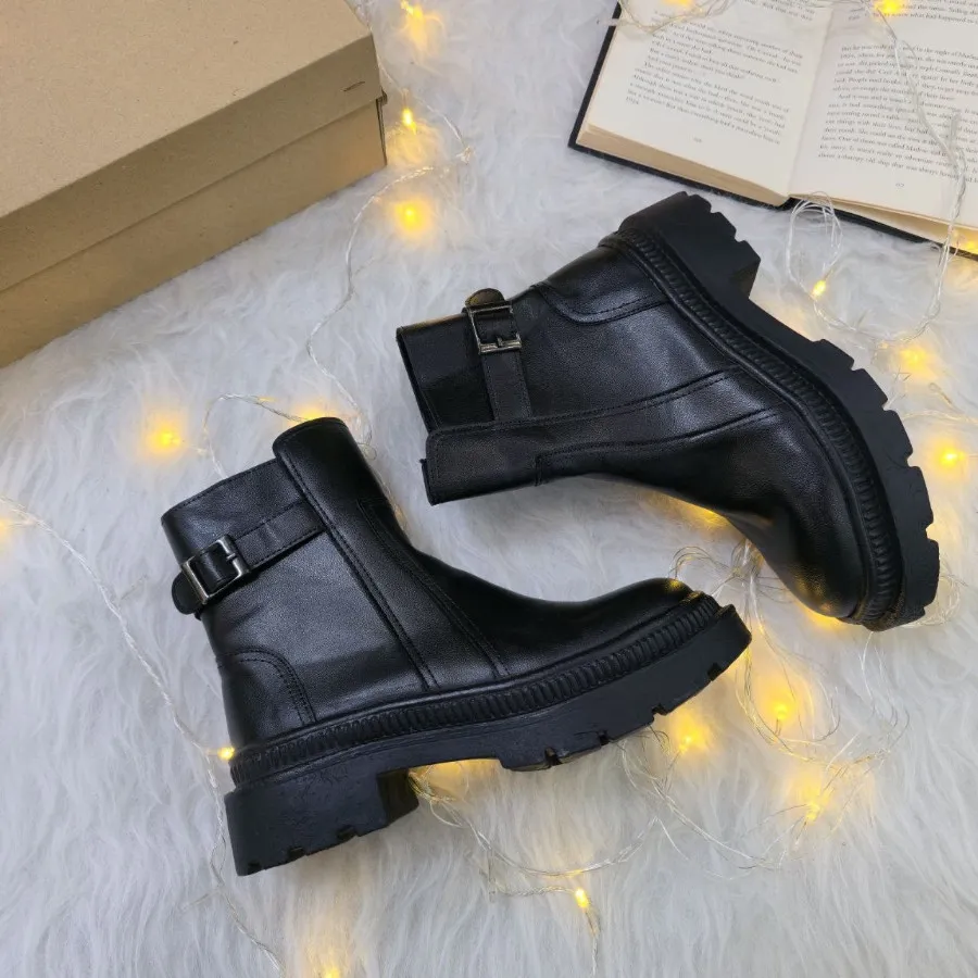 بوت مدل کارو