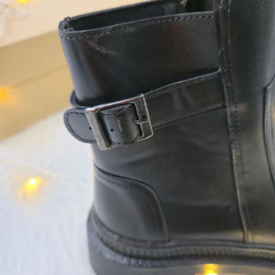 بوت مدل کارو