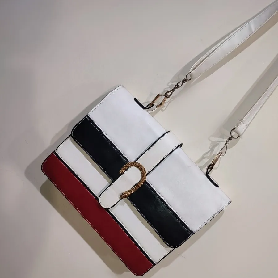 کیف چرم کتابی