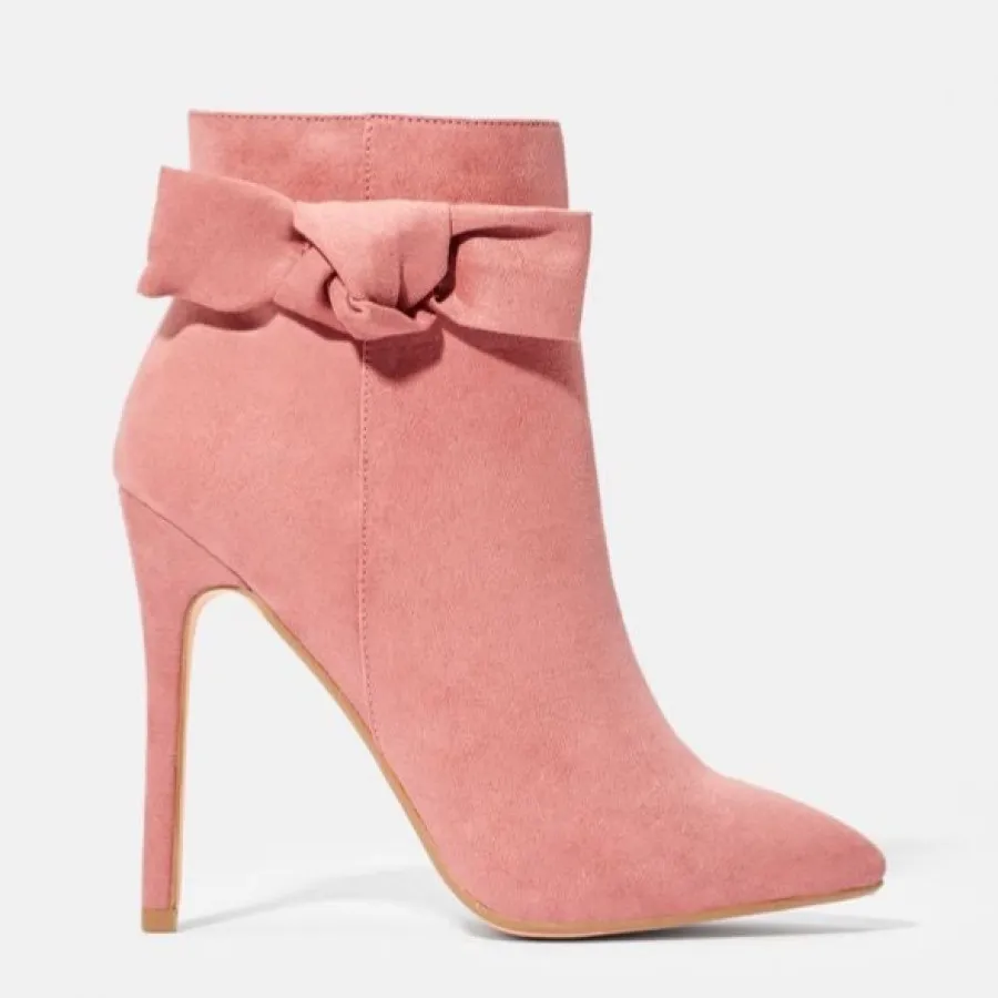 نیمبوت پاشنه بلند