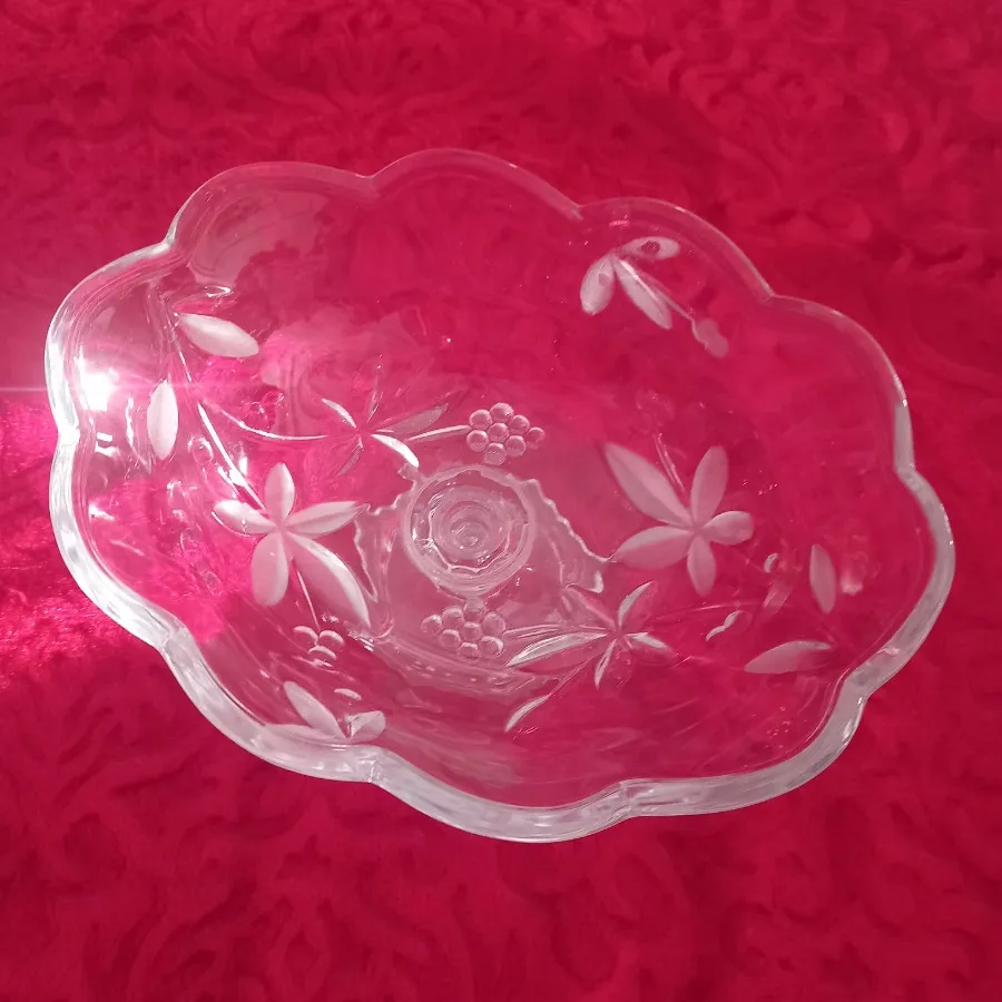 شکلات یا شیرینی خوری