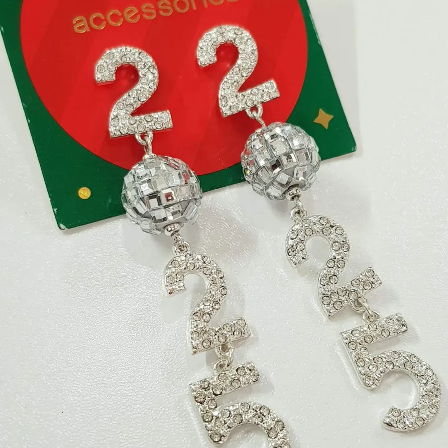 گوشواره نقره ای تمام نگین