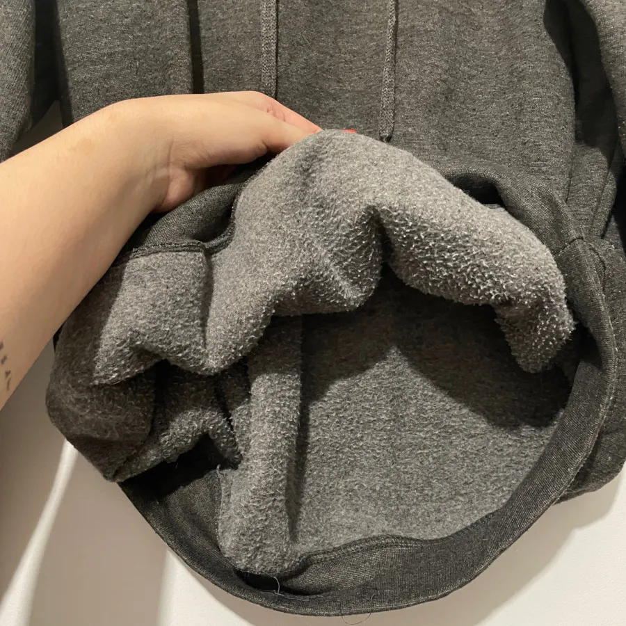 هودی خاکستری