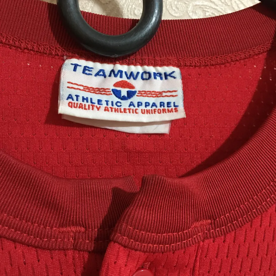 تیشرت ورزشی برند