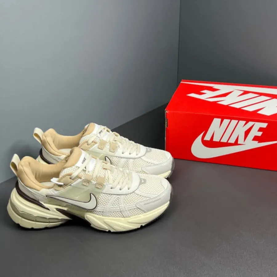 کتونی وی تو کی