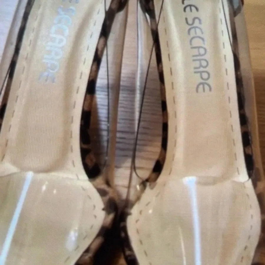 کفش طلقی پاشنه دار