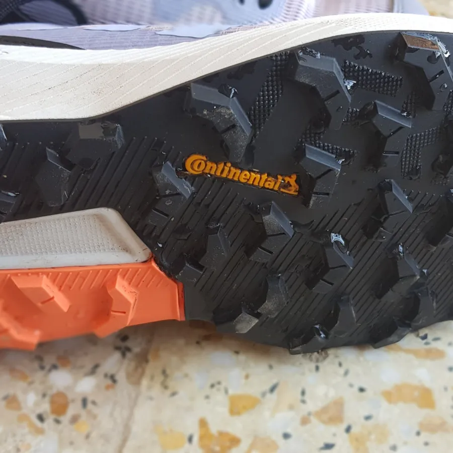 کتونی ادیداس اصل