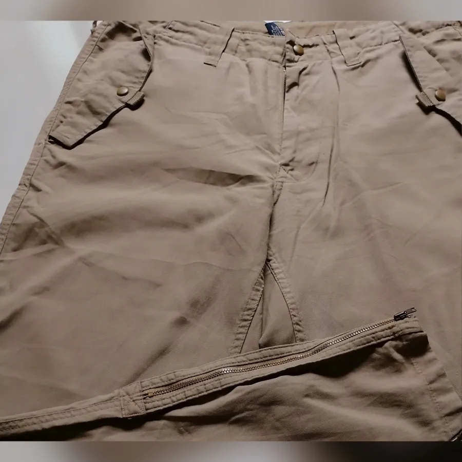 شلوار طبیعت‌گردی GAp