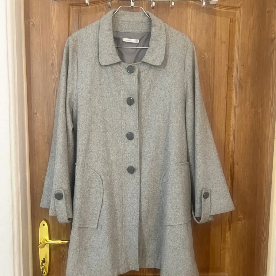 پالتو طوسی سایز 46-48