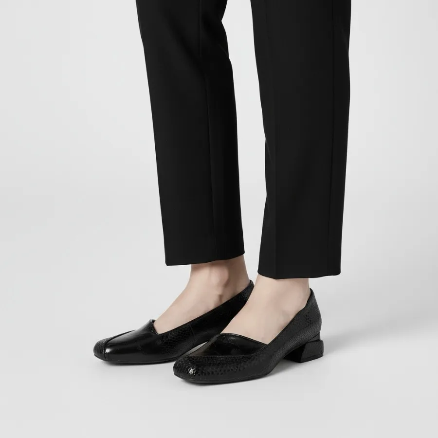 کفش کالج زنانه