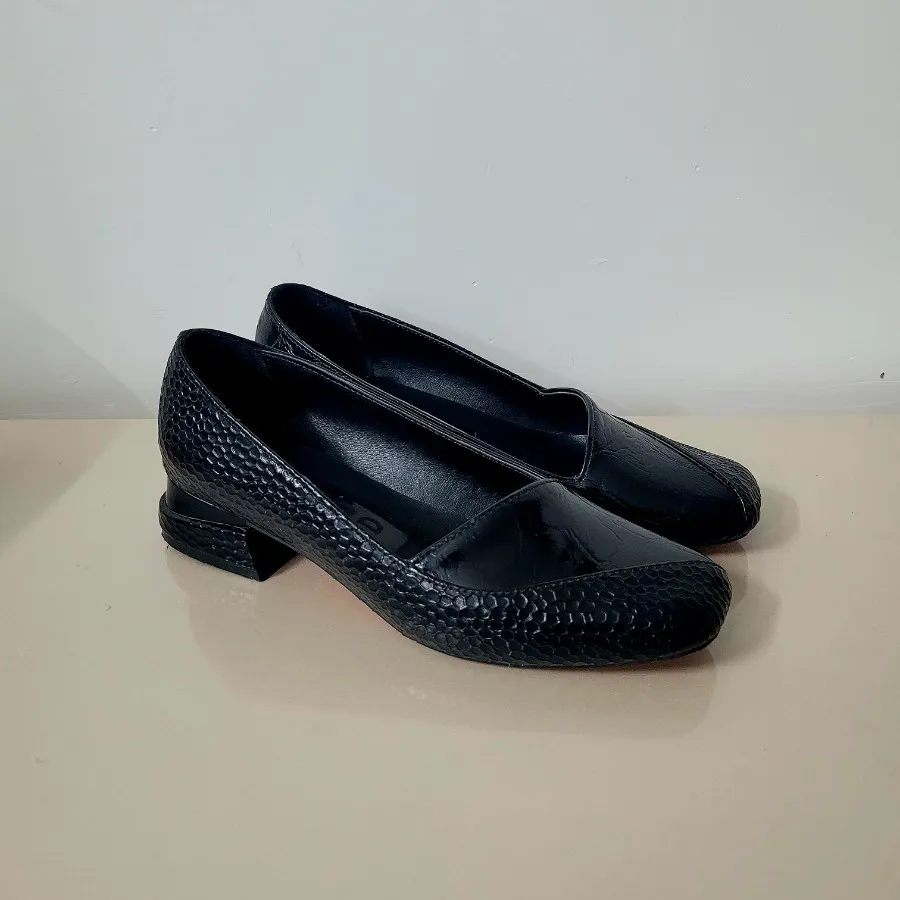 کفش کالج زنانه