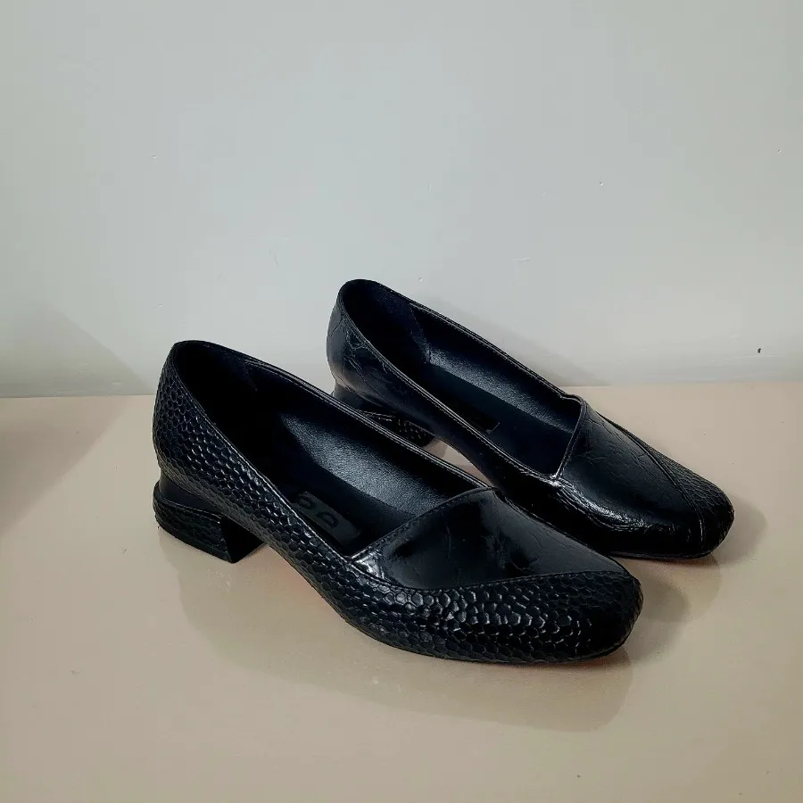 کفش کالج زنانه