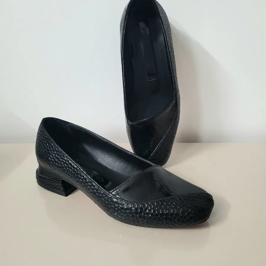 کفش کالج زنانه