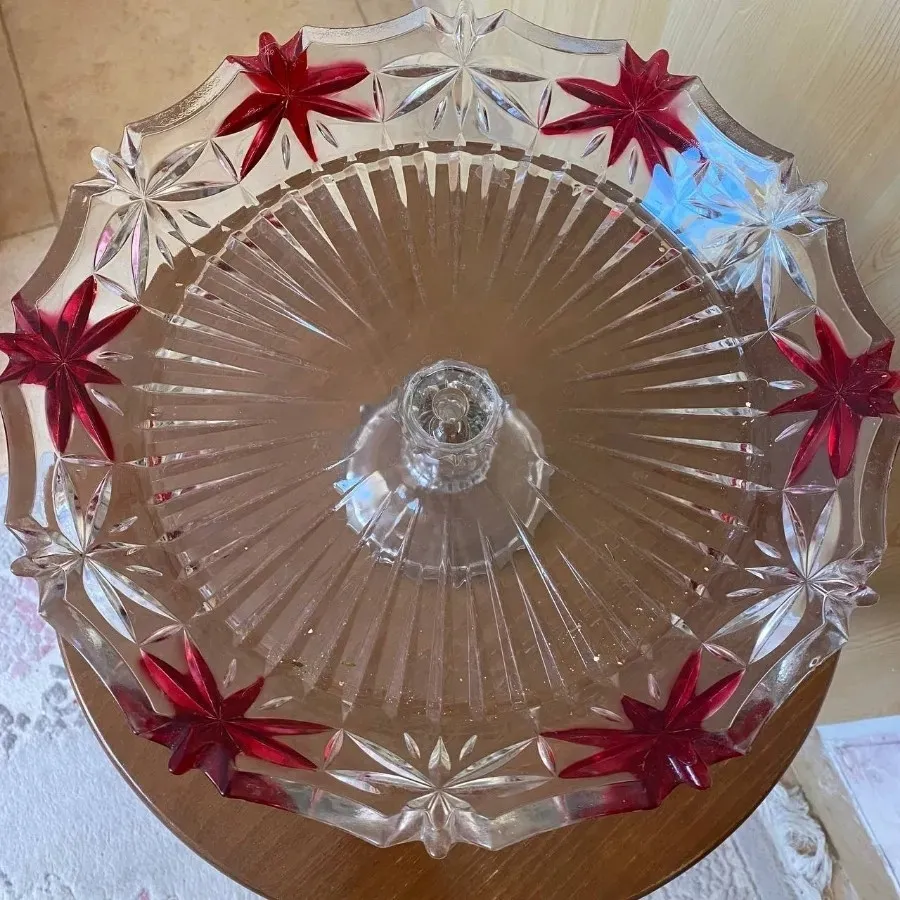 میوه خوری پایه دار