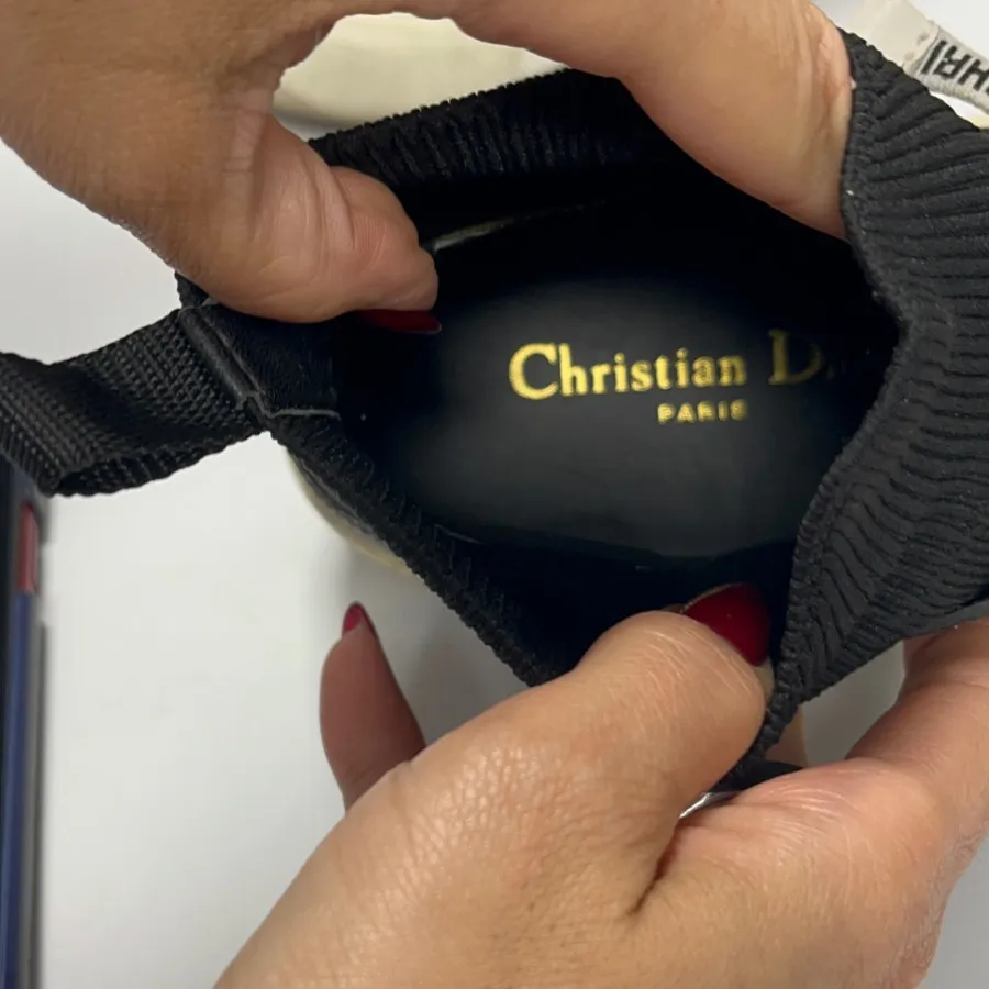 اسنیکرز Diorاصل سایز 38