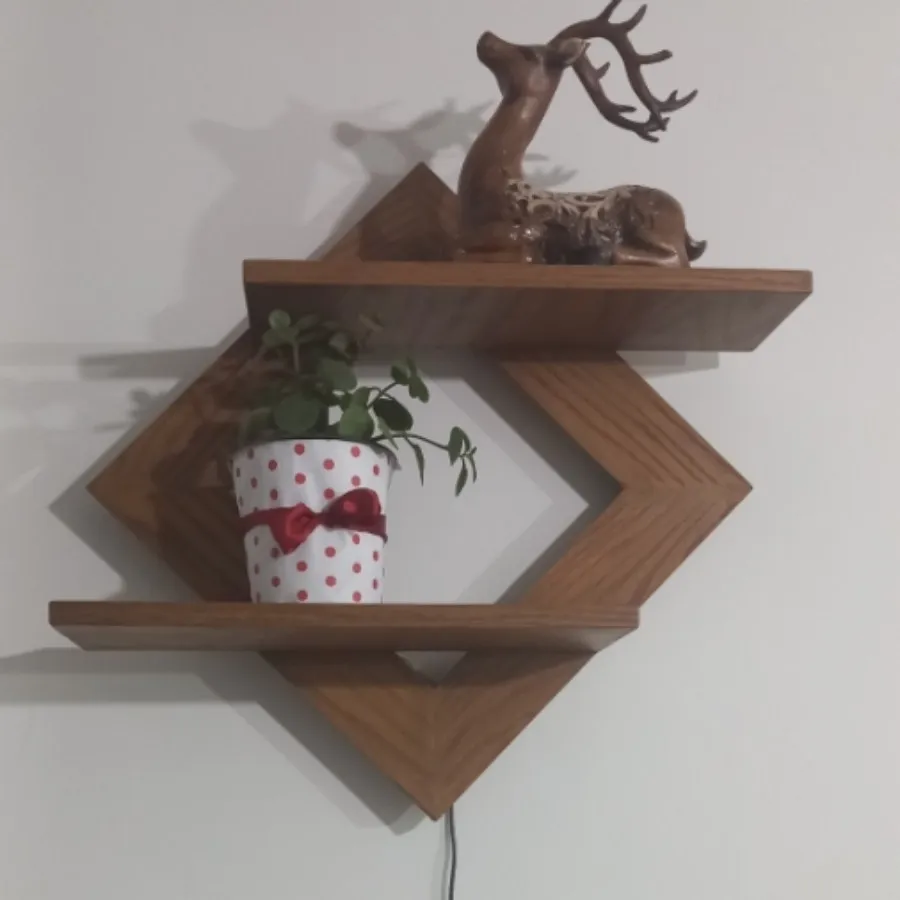 چراغ خواب دیوارکوب