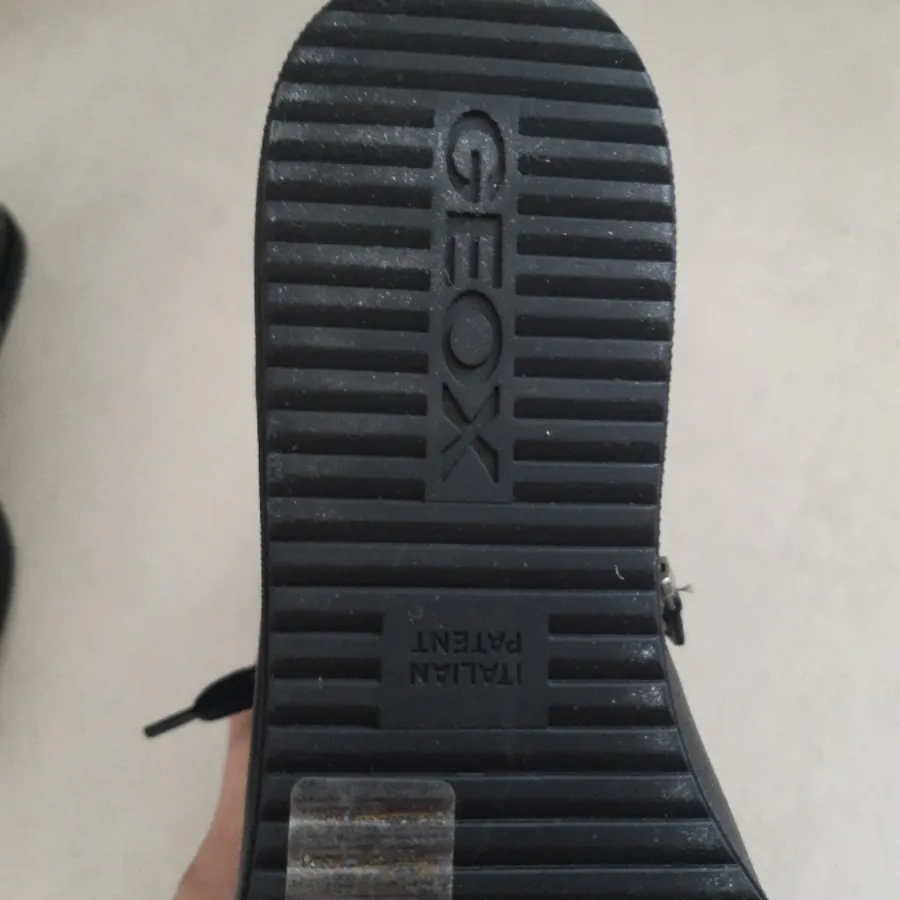 بوت GEOX اورجینال