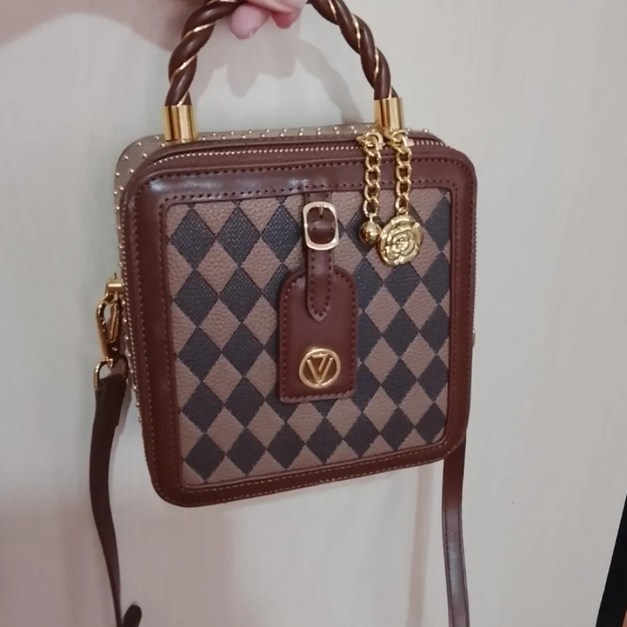 کیف وارداتی