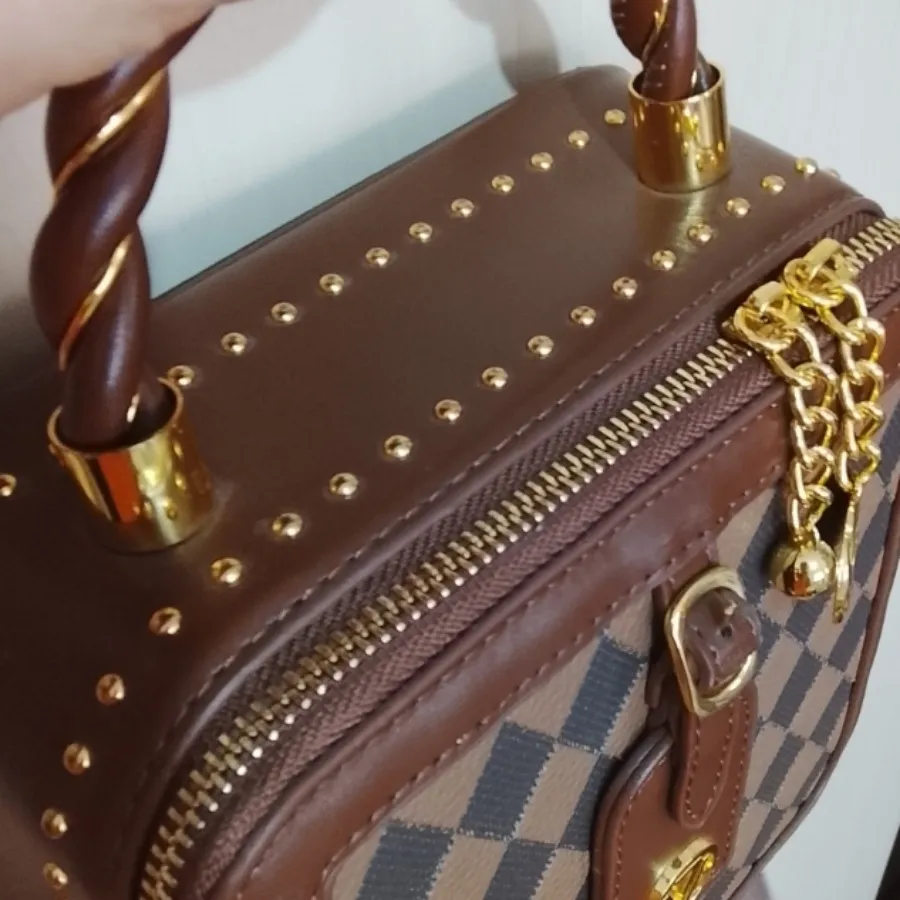 کیف وارداتی