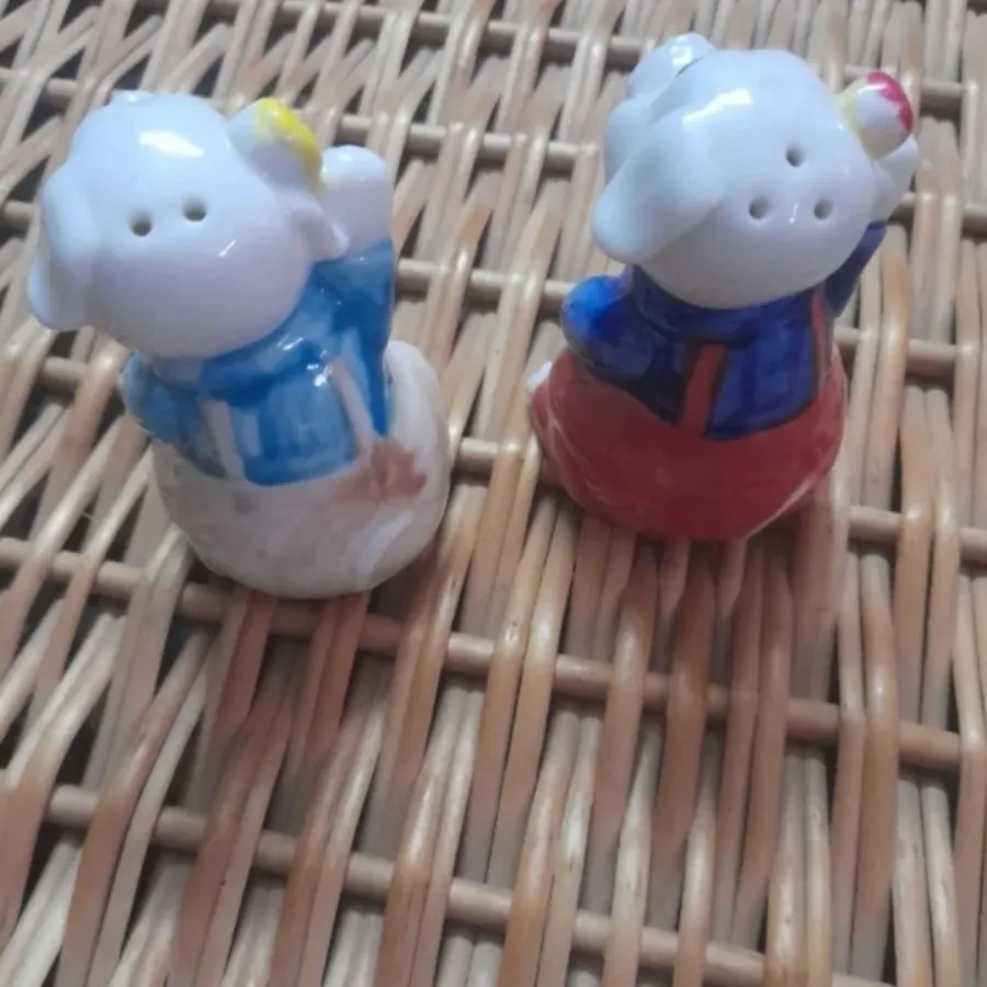 نمکدان قدیمی