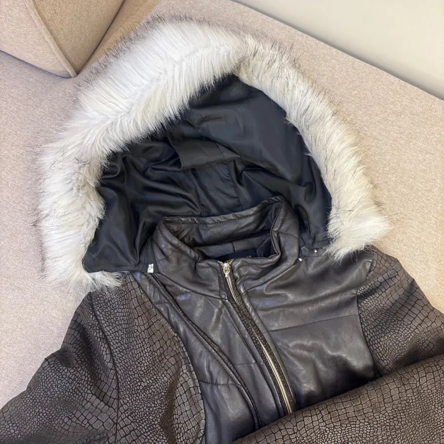 پالتو کلاه دار