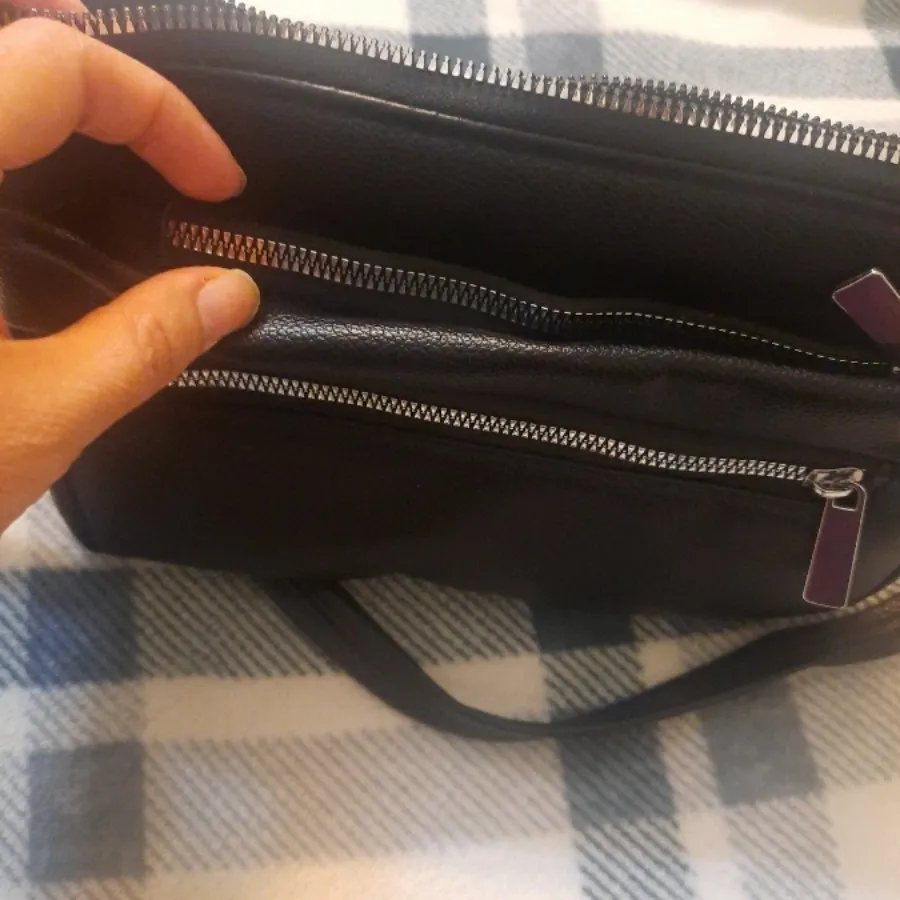 کیف  پاسپورتی برند کادنزا