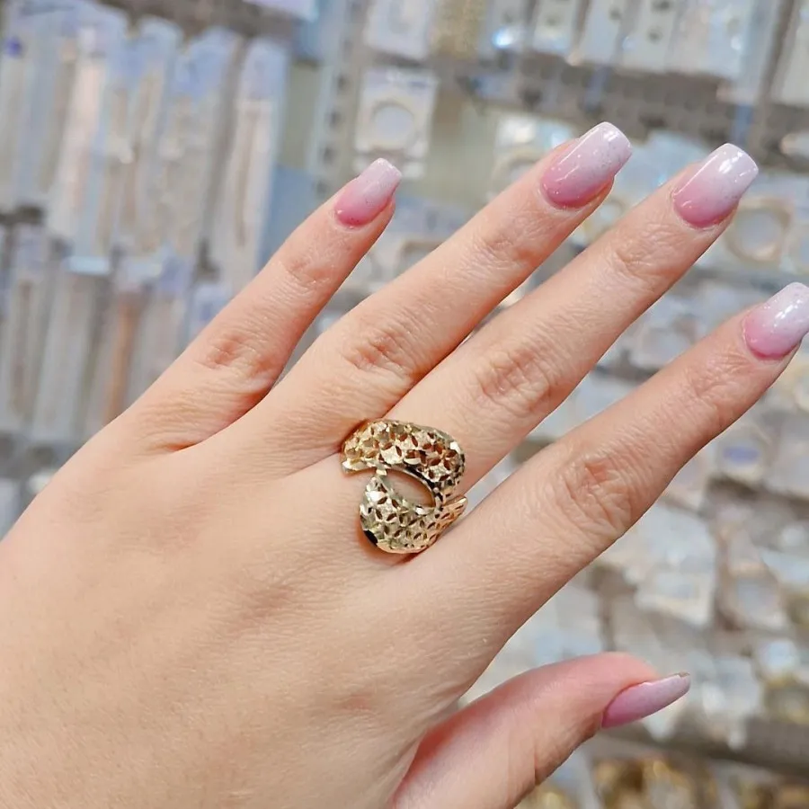 انگشتر طرح طلا رنگ ثابت