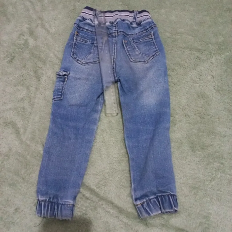 شلوار جین بچگانه