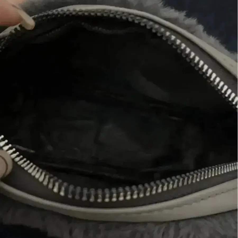 کیف یک طرفه خز