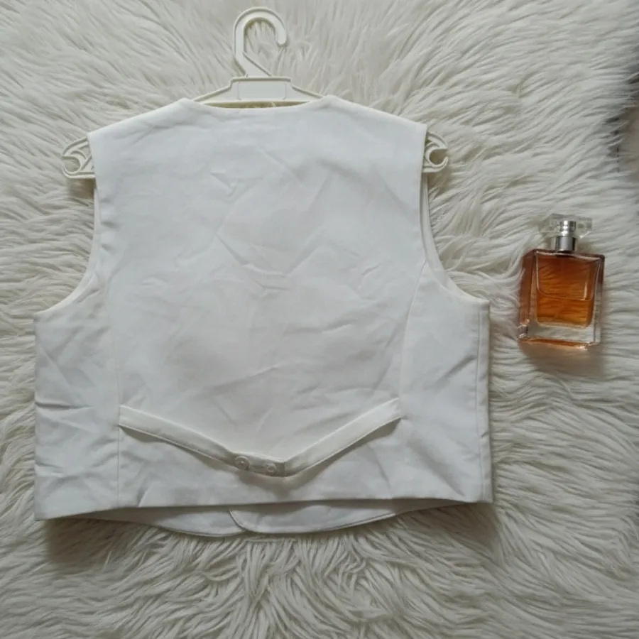 جلیقه برند ambar