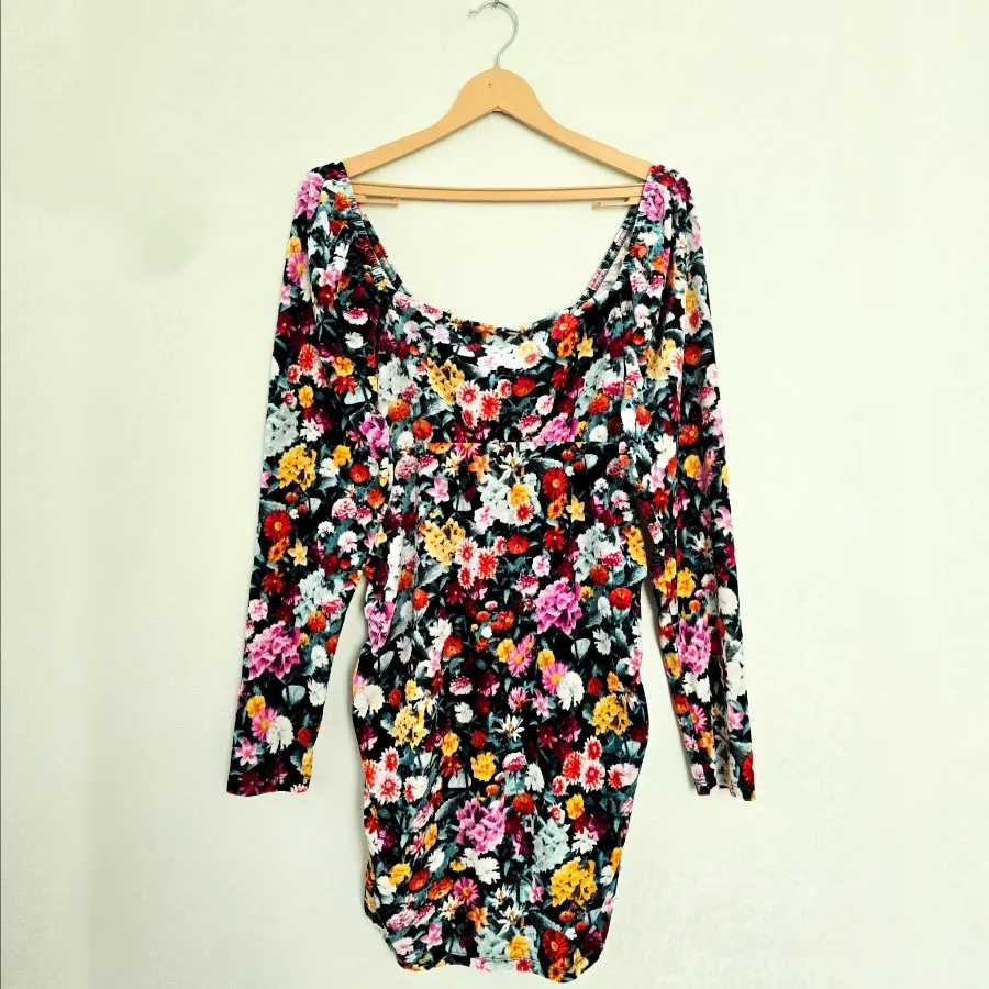 پیراهن گلگلی مخمل