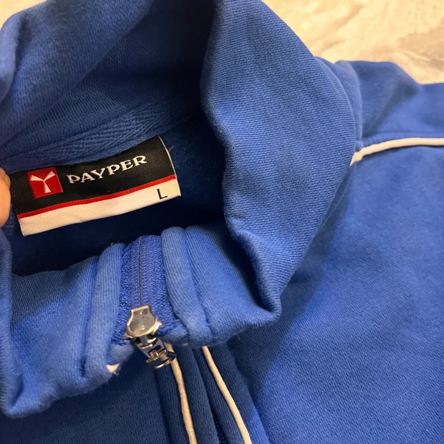 دورس یقه بلند