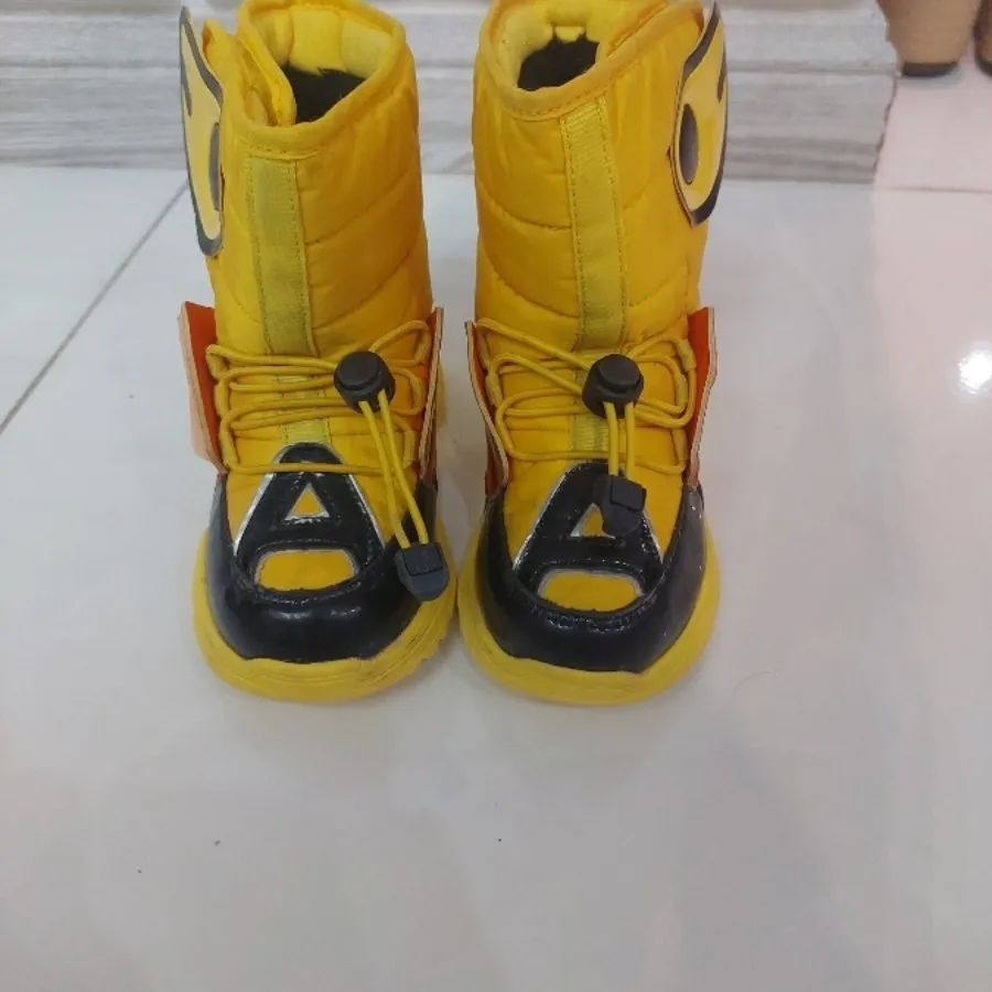 بوت بچگانه اورجینال