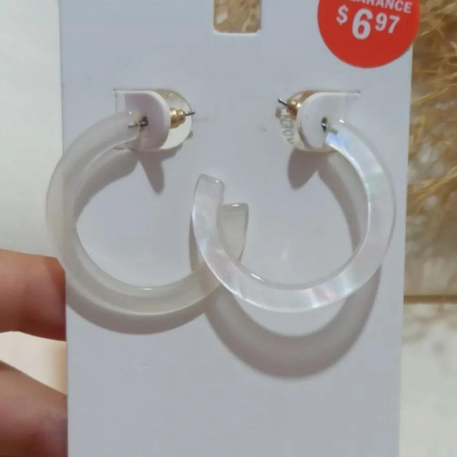 گوشواره جذاب و زیبا