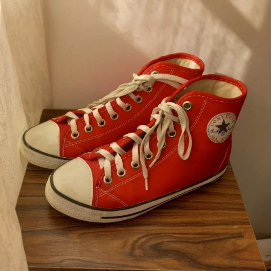 آل استار قرمز