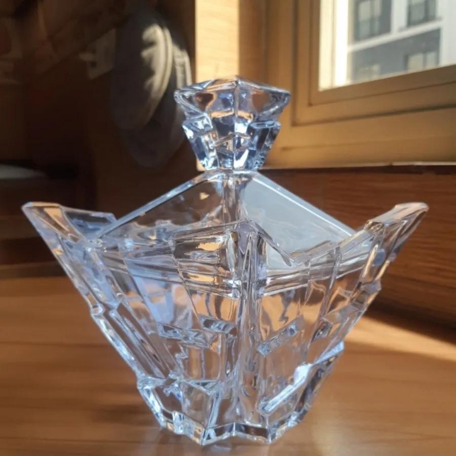 شکلاتخوری وقندان بلور