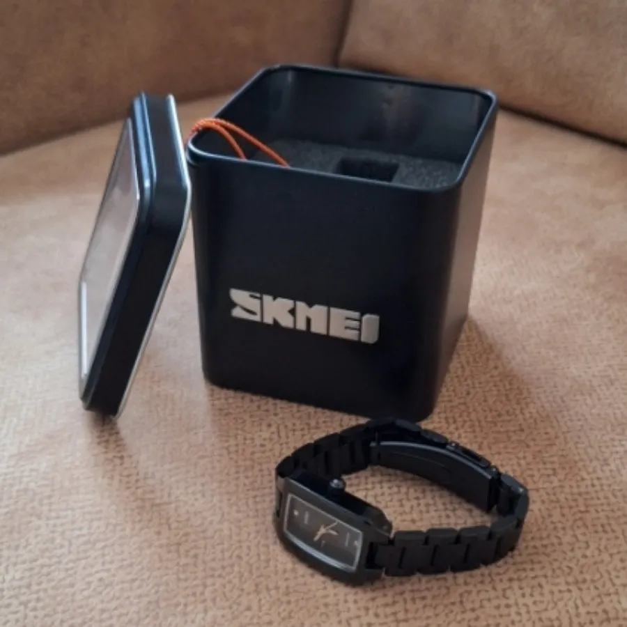 ساعت مچی اسکمی