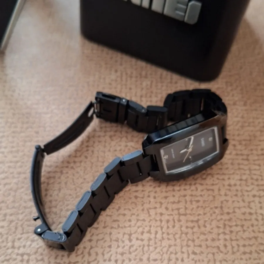 ساعت مچی اسکمی