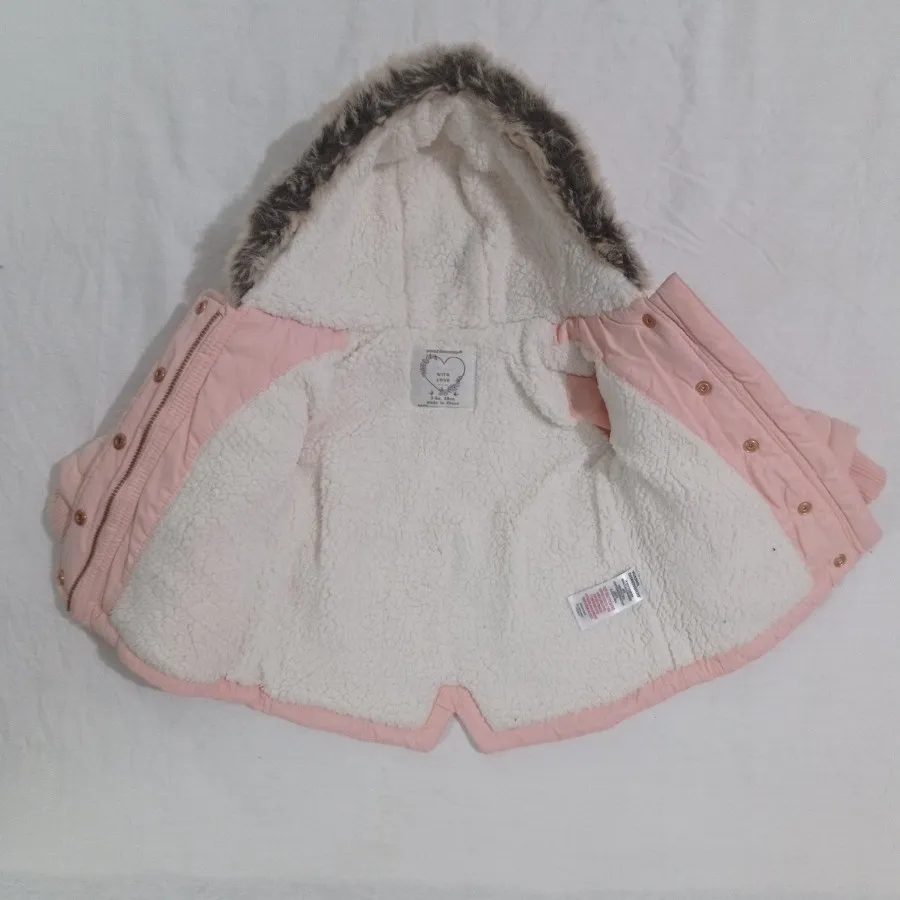 کاپشن نوزادی