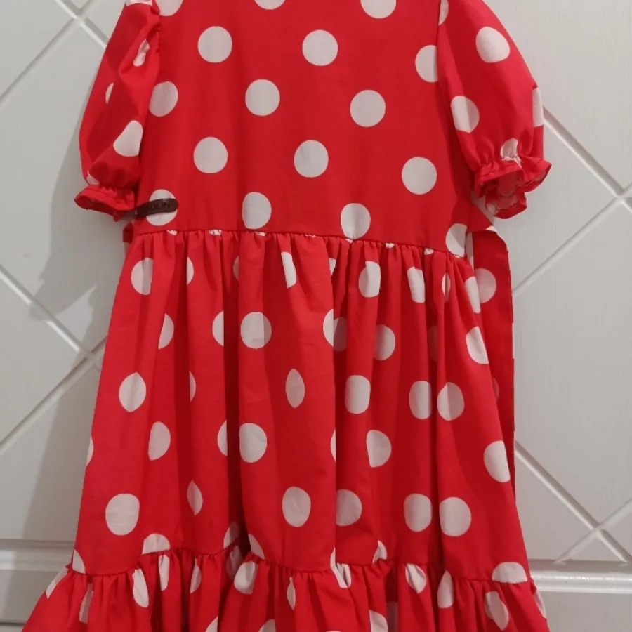 پیراهن دخترانه