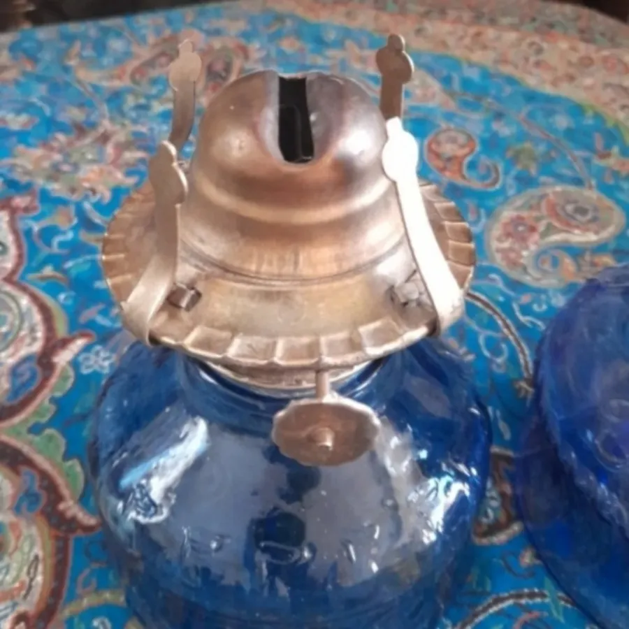 چراغ گرسوز قدیمی